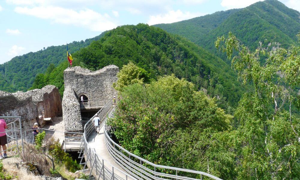 El Castillo de Poenari el verdadero castillo de Drácula