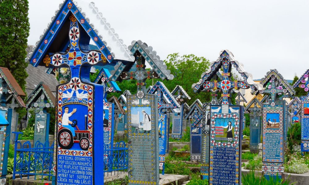 El Cementerio alegre de Sapanta Maramures