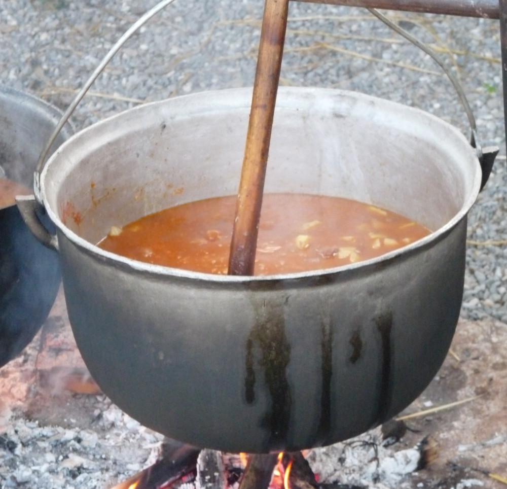 cena tradicional casa rural carpatos