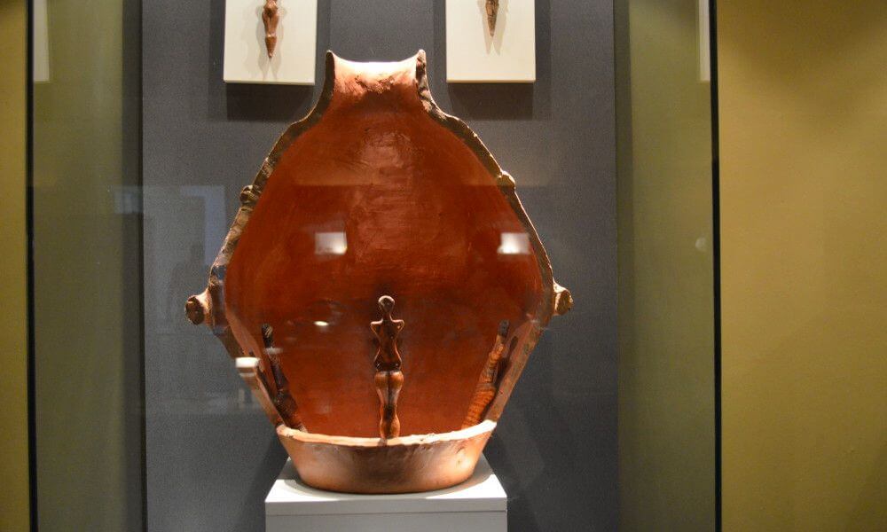 ceramica de cucuteni Rumania