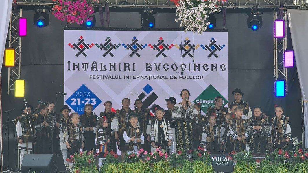 el festival intalniri bucovinene