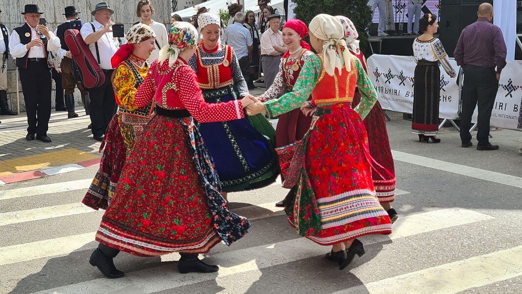 festival musica folclorica Bucovina