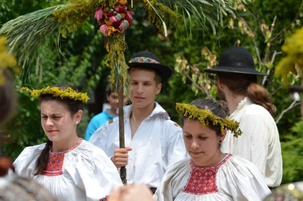 fiesta sanzaiene en rumania