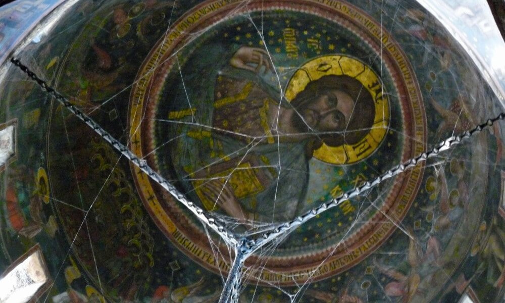 Iglesia de pintada de Cozia Rumania.