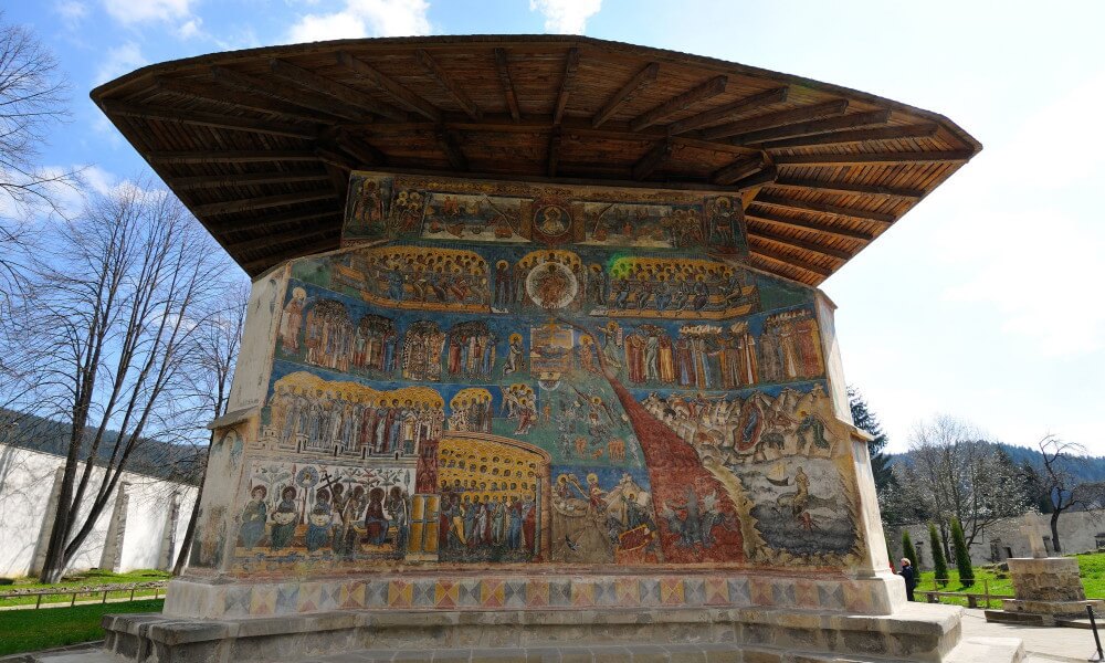 Monasterio de Voronet, Voronet en Bucovina, informacion, fotos, ruta de los monasterios pintados de Bucovina, Rumania