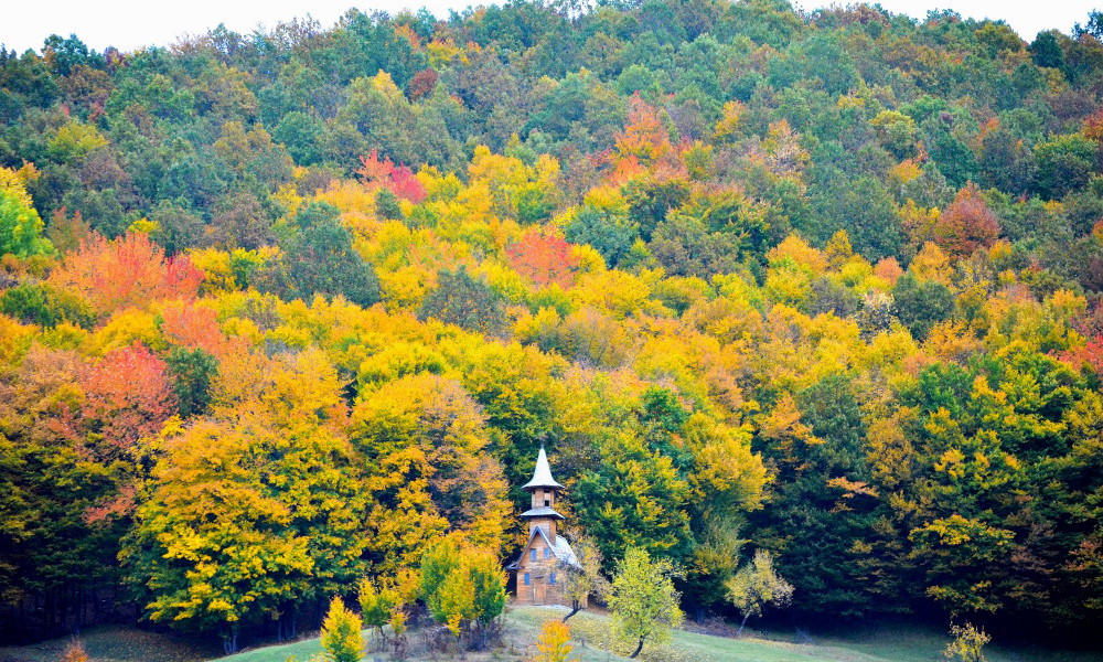paisaje de otoño en Rumania