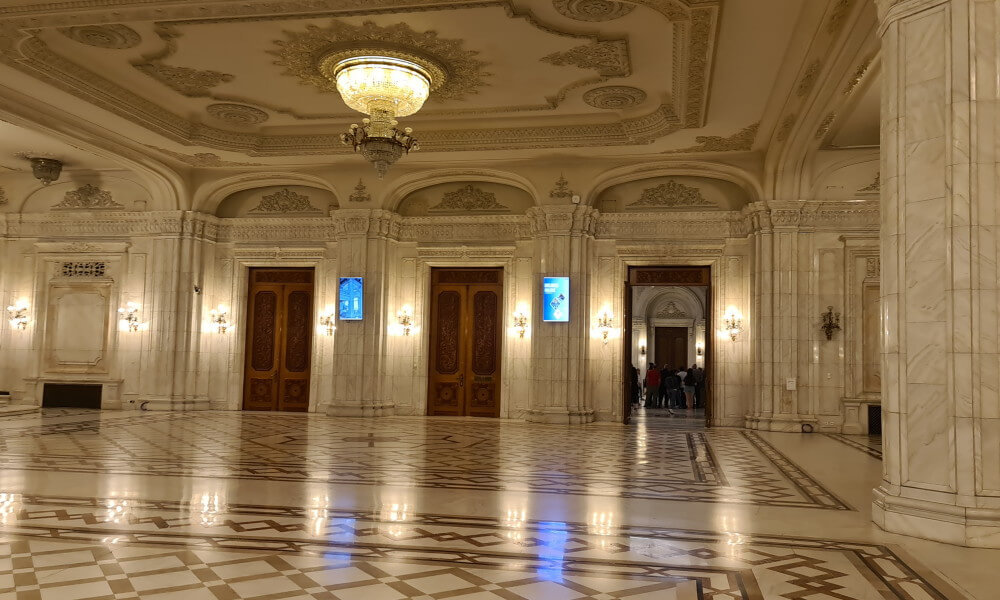 palacio del parlamento bucarest