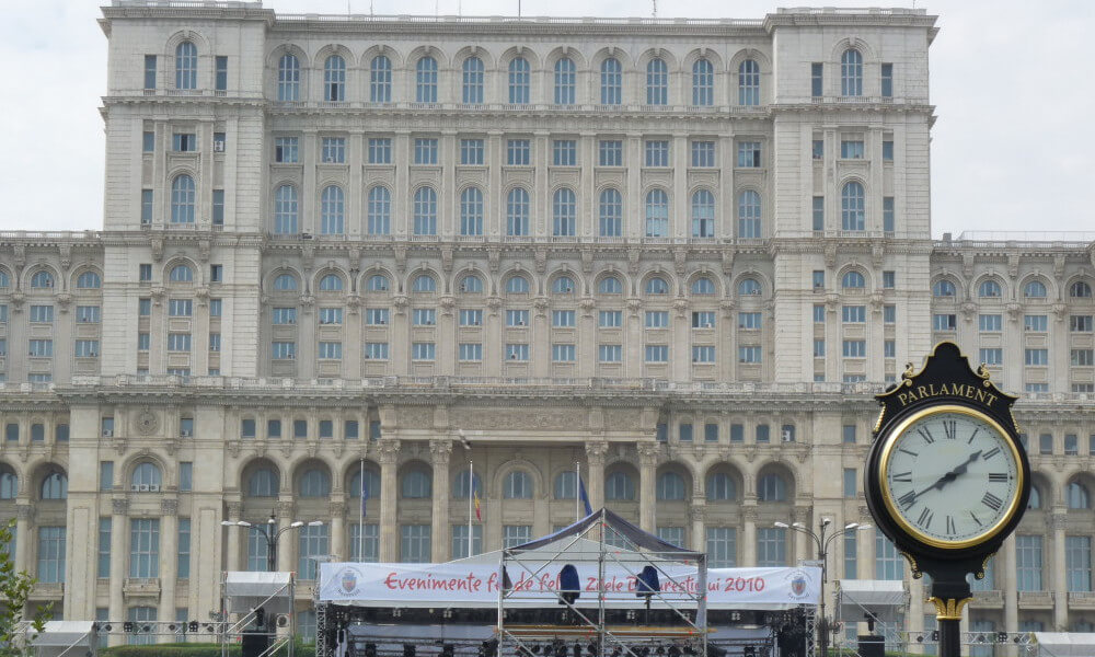 palacio del parlamento bucarest