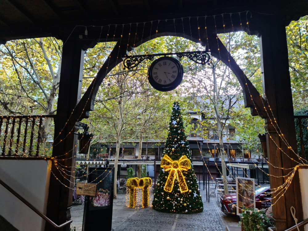 Hanul lui Manuc Bucarest restaurante hanul lui Manuc