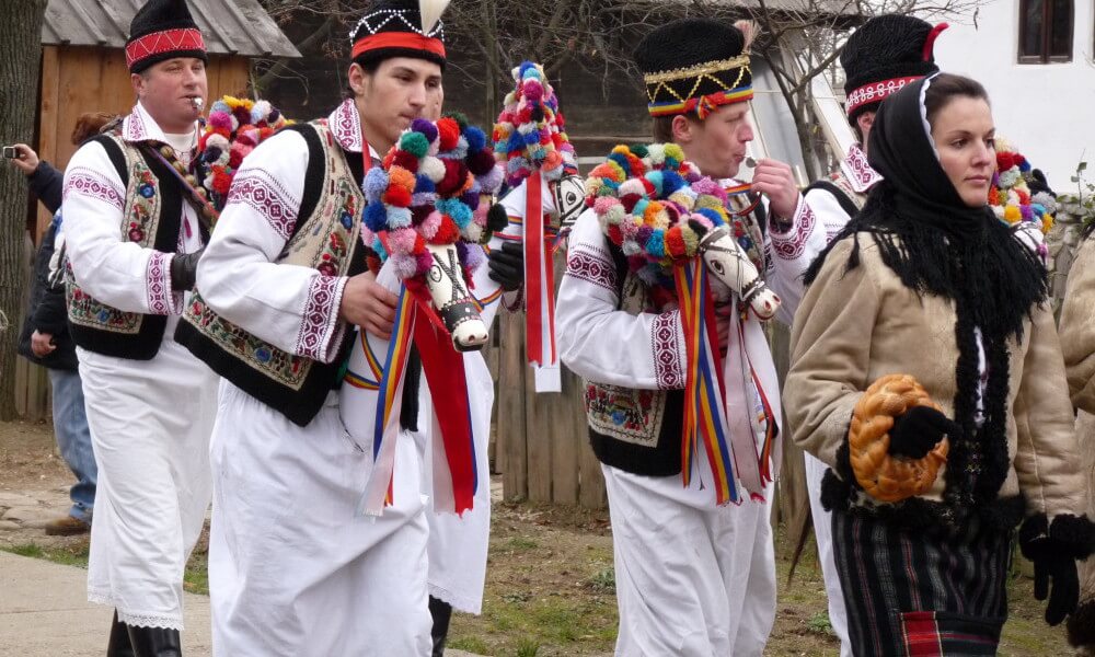 costumbres y tradiciones en rumania