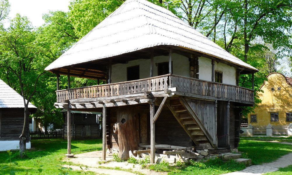 Fotos e informacion del Museo de la aldea Bucarest